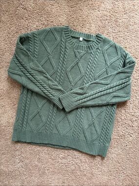 Classic Cable Knit Crewneck Sweater - Green